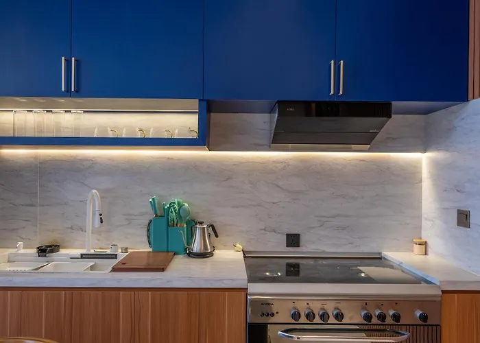 アパート 2br Modern Near Airport *