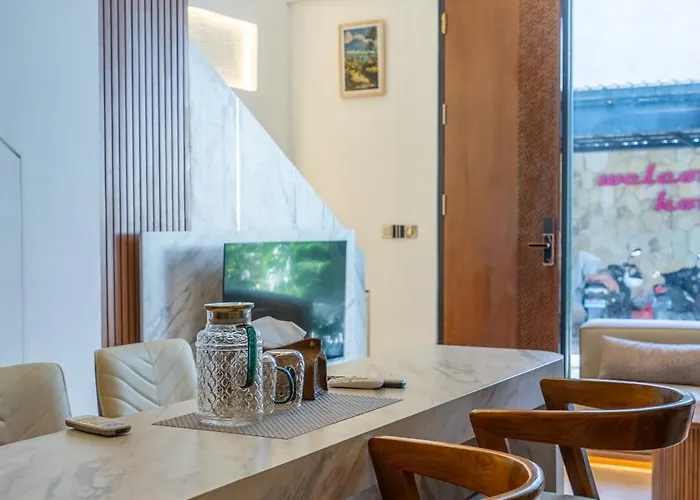 2br Modern Near Airport アパート