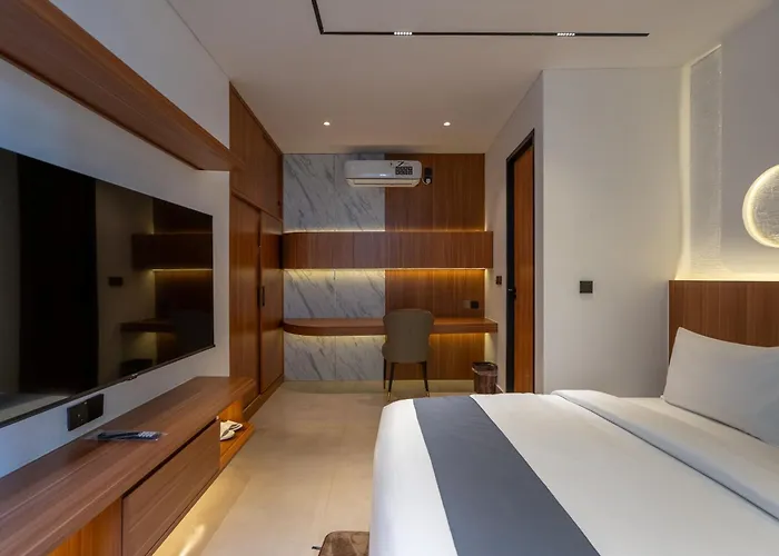 アパート 2br Modern Near Airport